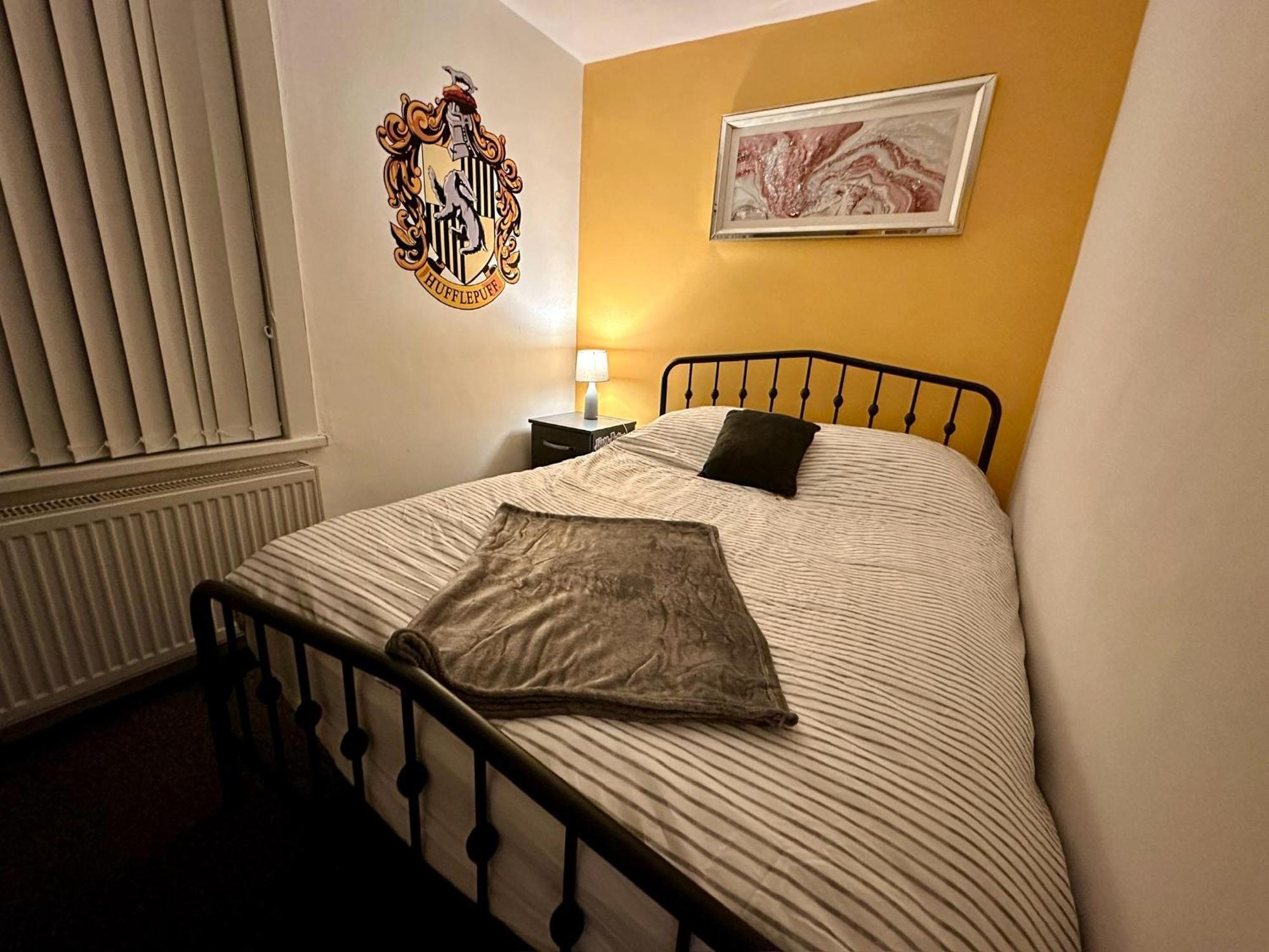 Apartment Wizards Corner Spacious 3 Bed Near Watford Junction